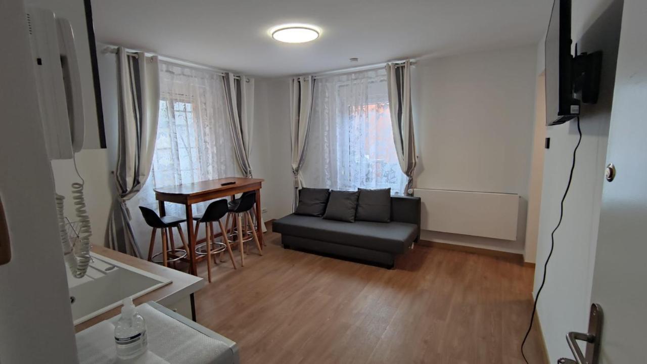 Residence Romains 1G Strasbourg Exteriör bild
